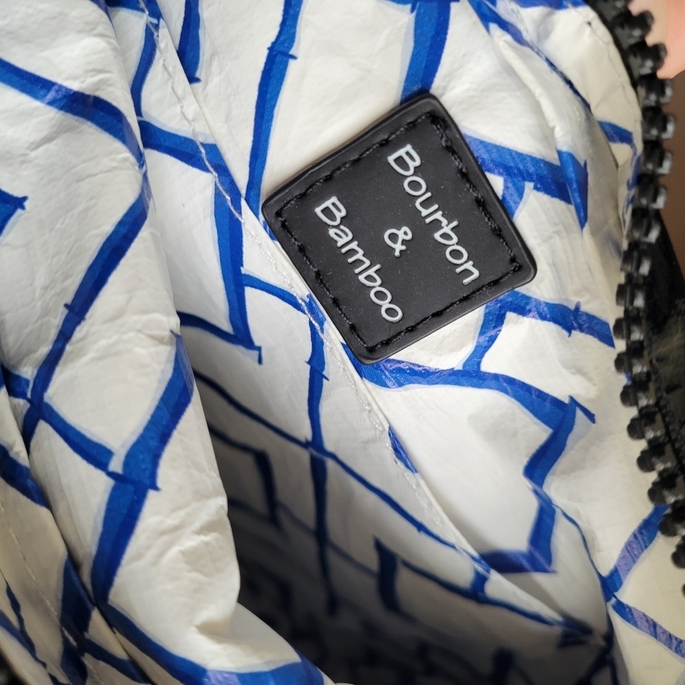 Bourbon and Bamboo The Perfect Bag Small Black Clutch Zipper Gold Hardware - Picture 5 of 12